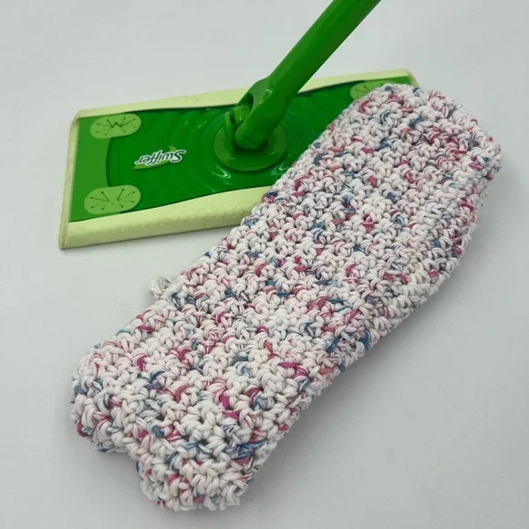 Set of 2 Cotton Crochet Reusable Swiffer Pads Handmade - Picture 4 of 9
